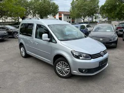 Silber Gebraucht 2015 VW Caddy Comfortline Van / Kleinbus | 15.990 € (Fairer Preis)