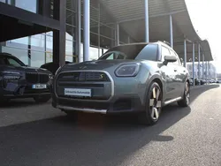 Grün Gebraucht 2024 Mini Countryman SUV | 45.890 €
