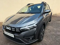 Grau Neu 2025 Dacia Sandero Expression Kleinwagen | 19.475 € (Fairer Preis)