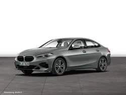 Skyscraper grau metallic Gebraucht 2024 BMW 220 Comfort Edition Coupé | 37.604 € (Guter Preis)