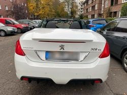 Weiß Gebraucht 2012 Peugeot 308 CC Cabrio | 6.450 € (Fairer Preis)