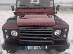 Rot Gebraucht 2015 Land Rover Defender SE Kombi | 41.000 € (Superpreis)