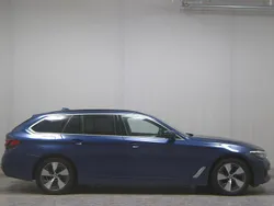 Blau Gebraucht 2020 BMW 520 Performance Kombi | 23.480 € (Guter Preis)