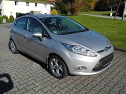 Polarsilber metallic Gebraucht 2009 Ford Fiesta Titanium Kleinwagen | 1.500 € (Superpreis)
