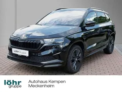 Schwarzmagic perleffekt Gebraucht 2024 Skoda Karoq SportLine SUV | 34.920 € (Etwas zu teuer)