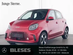 Rot Gebraucht 2023 Smart ForFour Electric Drive Passion Exclusive Limousine | 17.900 €