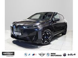 Saphirschwarz metallic Gebraucht 2022 BMW iX Sport Line SUV | 47.900 € (Fairer Preis)