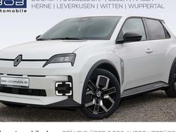 Weiß Gebraucht 2025 Renault R5 Urban Kleinwagen | 28.888 € (Fairer Preis)