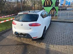 Weiß Gebraucht 2010 Seat Leon FR Limousine | 5.500 € (Fairer Preis)