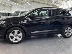 Schwarz Gebraucht 2016 Opel Grandland X Innovation SUV | 12.900 € (Etwas zu teuer)