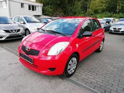Rot Gebraucht 2007 Toyota Yaris Cool Limousine | 2.990 € (Fairer Preis)