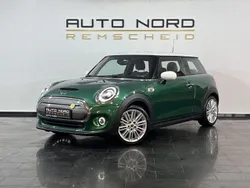 Grün Gebraucht 2021 Mini Cooper SE Kleinwagen | 16.990 € (Fairer Preis)