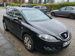 Schwarz Gebraucht 2008 Seat Leon Limousine | 2.700 € (Etwas zu teuer)