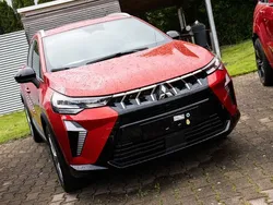 Rot Neu 2025 Mitsubishi ASX Plus SUV | 25.450 € (Etwas zu teuer)