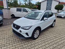 Weiß Gebraucht 2024 Seat Arona Style SUV | 20.490 € (Guter Preis)