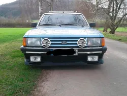 Blau Gebraucht 1984 Ford Granada Kombi | 10.500 €