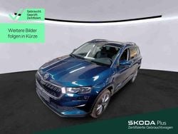 Lavablau metallic Gebraucht 2023 Skoda Karoq Style SUV | 28.999 € (Fairer Preis)