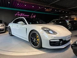 Porsche Panamera 4S