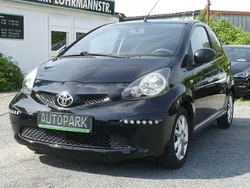 Schwarz Gebraucht 2006 Toyota Aygo Kleinwagen | 2.790 € (Fairer Preis)
