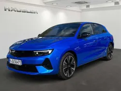 Blau Gebraucht 2023 Opel Astra Ultimate Limousine | 28.900 € (Guter Preis)