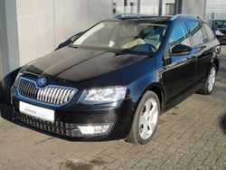 Schwarz Gebraucht 2013 Skoda Octavia Elegance Kombi | 8.950 € (Fairer Preis)