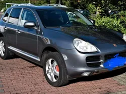 Grau Gebraucht 2006 Porsche Cayenne SUV | 5.555 € (Superpreis)