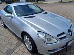 Silber Gebraucht 2004 Mercedes SLK200 Cabrio | 8.950 € (Fairer Preis)