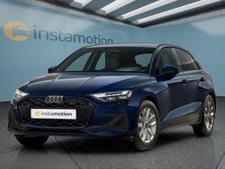 Blau Neu 2025 Audi A3 Sportback Limousine | 31.849 € (Fairer Preis)