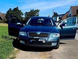 Grau Gebraucht 2006 Skoda Octavia Elegance Limousine | 4.990 € (Teuer)