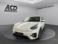 Braun Gebraucht 2022 Kia e-Niro Spirit SUV | 23.790 € (Superpreis)