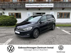 Schwarz Gebraucht 2022 VW Touran Active Van / Kleinbus | 27.900 € (Fairer Preis)