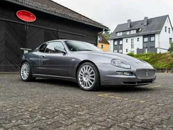 Grau Gebraucht 2002 Maserati 4200 GT Cabrio | 13.500 €