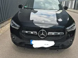 Schwarz Gebraucht 2022 Mercedes GLA220 SUV | 41.500 € (Teuer)