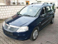 Blau Gebraucht 2011 Dacia Logan MCV Lauréate Kombi | 9.900 €