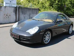 Porsche 911 Carrera 4 Cabriolet