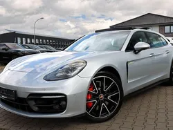 Grau Gebraucht 2021 Porsche Panamera 4S Limousine | 74.851 € (Guter Preis)