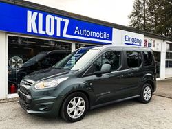 Mambagrün (metallic) Gebraucht 2018 Ford Tourneo Connect Titanium Van / Kleinbus | 12.990 € (Guter Preis)