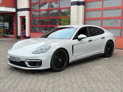 3h kreide Neu 2025 Porsche Panamera GTS Limousine | 109.590 €