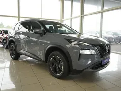 Grau Neu 2024 Nissan X-Trail SUV | 36.909 €