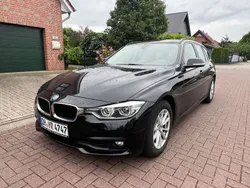 Schwarz Gebraucht 2018 BMW 318 Kombi | 13.899 € (Fairer Preis)