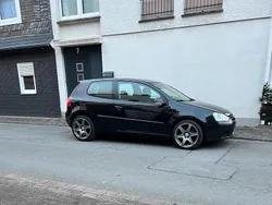 Schwarz Gebraucht 2007 VW Golf V Kleinwagen | 3.290 € (Teuer)