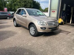 Beige Gebraucht 2006 Mercedes ML320 SUV | 9.980 € (Etwas zu teuer)
