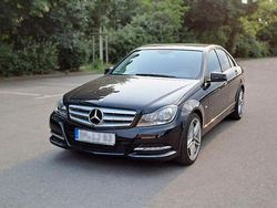Schwarz Gebraucht 2011 Mercedes C180 Limousine | 11.950 € (Etwas zu teuer)