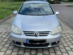 Silber Gebraucht 2006 VW Golf V Goal Limousine | 2.390 € (Fairer Preis)