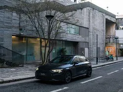 Schwarz Gebraucht 2023 Audi S3 Ambiente Limousine | 43.000 € (Fairer Preis)