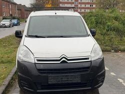 Weiß Gebraucht 2016 Citroën Berlingo SELECTION Van / Kleinbus | 7.000 € (Guter Preis)
