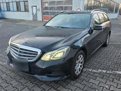 Schwarz Gebraucht 2014 Mercedes E250 Kombi | 8.600 € (Guter Preis)