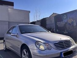 Silber Gebraucht 2007 Mercedes C220 Avantgarde Limousine | 4.100 € (Guter Preis)