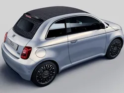 Blau Neu 2025 Fiat 500e La Prima Cabrio | 34.990 € (Etwas zu teuer)