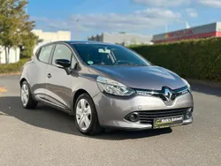 Grau Gebraucht 2014 Renault Clio IV Dynamique Limousine | 4.880 € (Guter Preis)